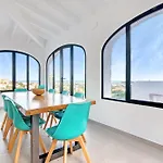Papagayo Дения